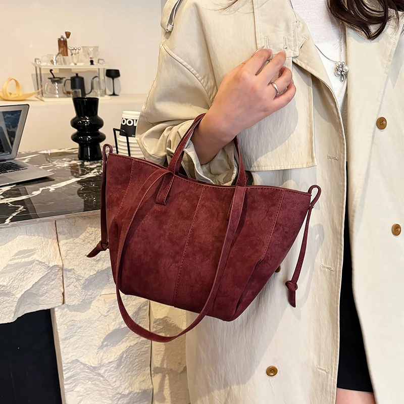 Sac à bandoulière à loquet en  - Luxury Bags Tote avis et prix